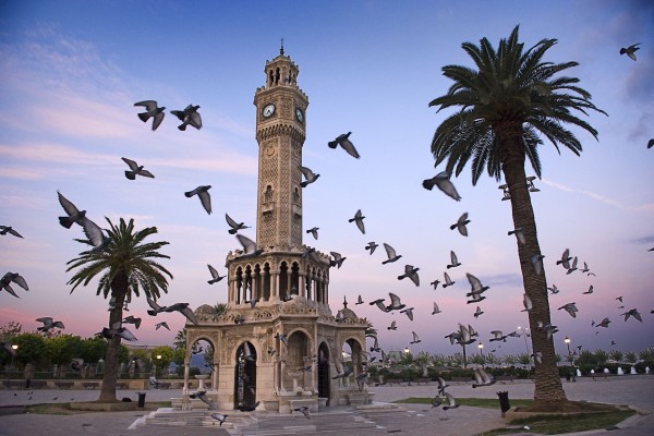 جولة بالوجهات السياحية فى مدينة ازمير التركية 20d26d35e94998f7f61f47109634343f_thumb