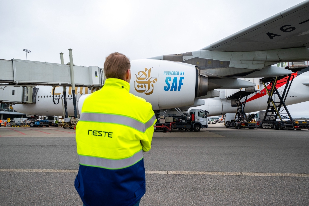 طيران الإمارات تبدأ باستخدام وقود مستدام لرحلاتها من أمستردام – ترافل تيلز 28