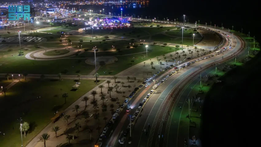 أمانة منطقة جازان تفتتح طريق الواجهة البحرية 