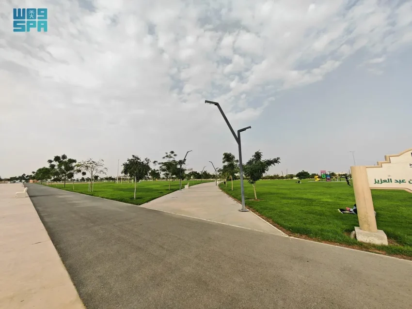 حديقة الأمير تركي بن هذلول بنجران.. واحة بيئية وترفيهية تجذب الزوَّار والمتنزّهين 